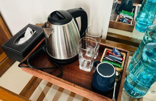 Chandivali House | Luna Spaces- BLUES Nr Mumbai International Airport