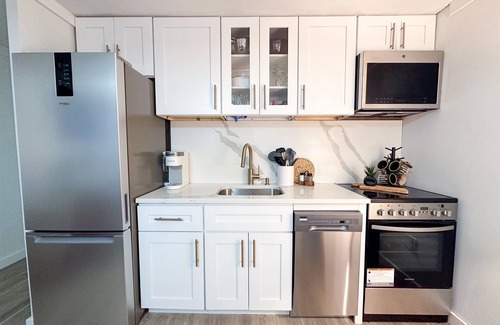 Snowshoe Condo | Lux 1BR Ski IN/OUT: King+Queen, No Sleeper! @Lift