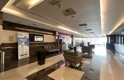 Al Sufouh 2 Apartment | Lux 2BR with Sea Views in Marina