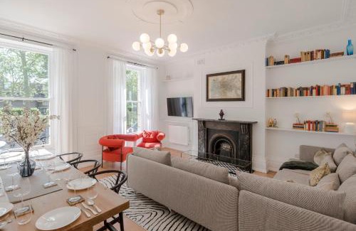 Somers Town Apartment | Lux and Spacious 4 bedroom apt Camden