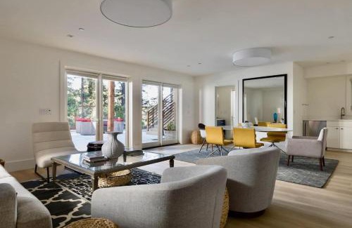 Calistoga House | LUX Private Modern Villa With Pool Spa & Dogs OK