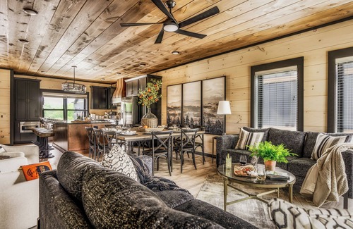Sevierville Cabin | Lux Rooftop Cabin w/Indoor Pool, Hot Tub, Theatre, Water Park & Games-Sleeps 22