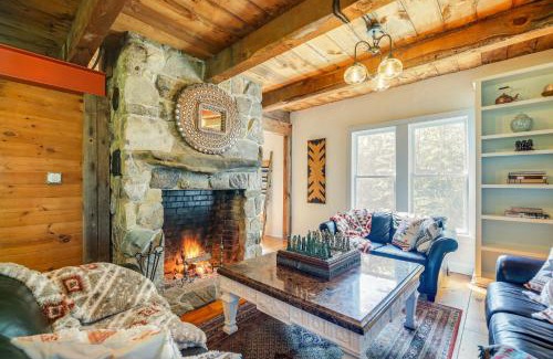 Washington House | Luxe 14-Acre Vermont Countryside Lodge!