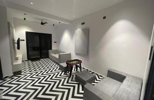 Hyderabad Villa | Luxe Villa in Sanikpuri, Hyderabad