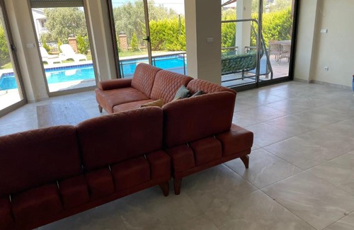 Akbuk Villa | Luxe villa tekerbrothers