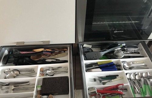 Schwarza Apartment | Luxuriöse große und helle Wohnung mit Balkon, Wintergarten und Whirlpool