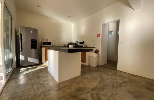 Los Tamarindos Villa | Luxurious 4-bedroom villa with Starlink, AC, Pool, 1 min walk to the beach