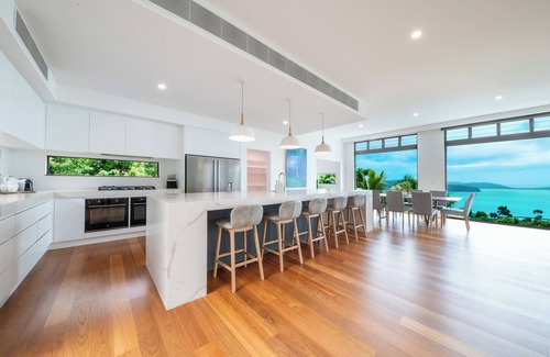 Airlie Beach House | Luxurious 5-bed home with pool, nestled in a private estate with ocean views