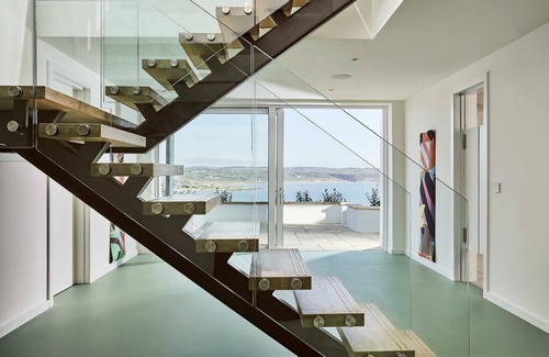 Ardmore House | Luxurious 6-bedroom villa overlooking the Atlantic in Ireland's Sunny South East
