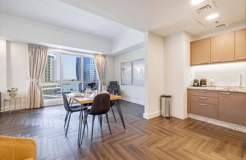 Business Bay Apartment | Luxurious And Stylish 1br With Amazing City Views