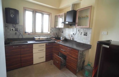 Varanasi Apartment | Luxurious Apartment - 2 bedrooms