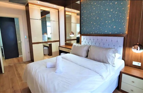 Ikitelli House | Luxurious apartment at the 24th floor Mall of istanbul