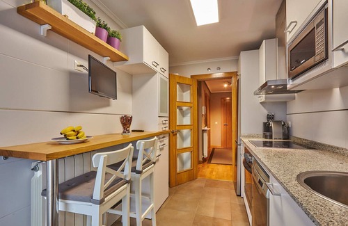 Ciruena Apartment | Luxurious apartment with garden and garage