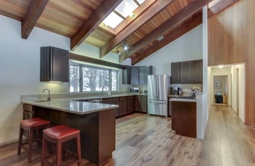 Black Butte Ranch House | Luxurious executive home located on Big Meadow Golf Course at Black Butte Ranch