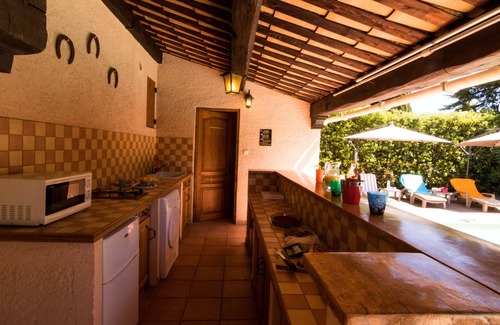 Saint-Jean Villa | Luxurious Villa - private pool, close to Cannes - 5 bed, sleeps 10, A/C