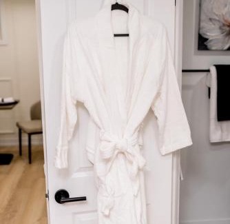 Pickering Apartment | Luxurious Home Away From Home