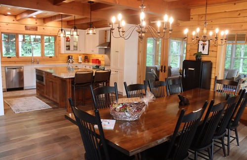 Dysart et al House | Luxurious log cottage with 600-feet of waterfront, 90 Acres.