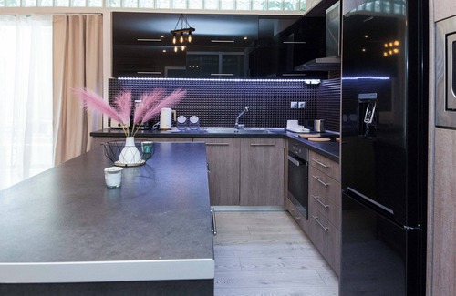 Dafni Apartment | Luxurious Modern Apt in Dafni by MPS