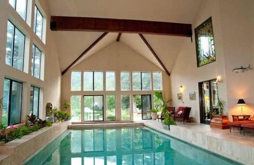 Midway House | Luxurious Mountain Retreat with Pool