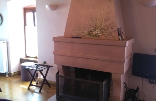 Raftis Apartment | Luxurious Suites with Great View to Loussios Gorge