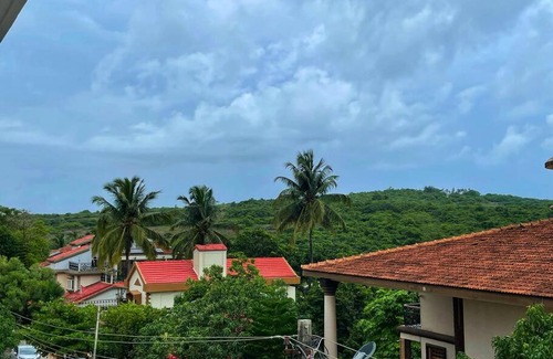 Bogmolo Villa | Luxurious Villa with Pool - Casa de Esperanza Goa