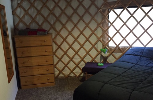 Haines House | Luxurious Yurt with 3 bedrooms with stunning views and whirlpool