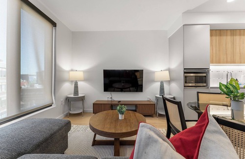 D Street - West Broadway Apartment | Luxury 1BR Next to Broadway Southie 3146