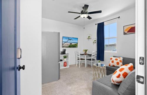 Downtown Apartment | Luxury 1BR Suite Bakersfield California