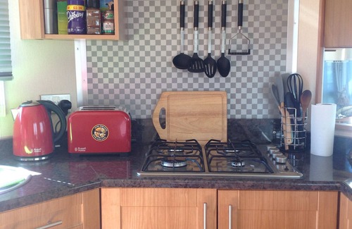 Bognor Regis House | Luxury 2 bed caravan in Bognor Regis, sleeps 4