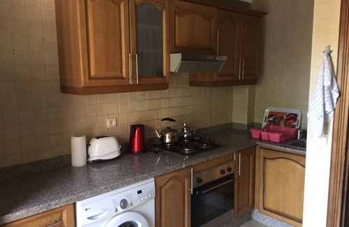 Medina Apartment | Luxury 2 Bedroom Apartment, Just Across The Road Fom the Plaza area