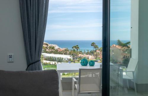 El Faro Apartment | Luxury 2BR Seaviews - Santa Barbara Heights