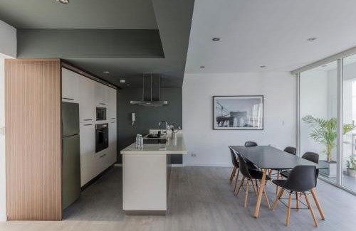 Reducto Apartment | Luxury 2BR with Balcony Near Larcomar