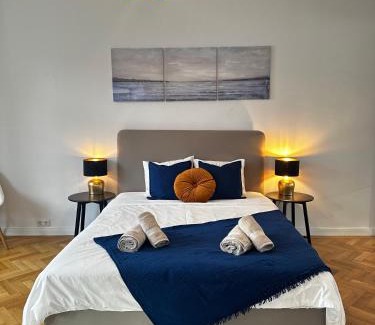 Penzing Apartment | Luxury 3 bedroom apartment near Schönbrunn Palace