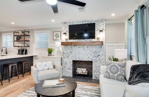 Augusta House | Luxury, 3bd Augusta Home in Quiet Culdesac w/fenced in yard