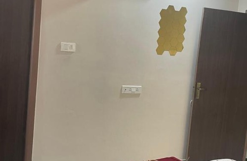 Uppalapadu Apartment | Luxury 3BHk service appartment