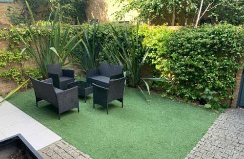 Mildmay House | Luxury 4 bed home in Central London