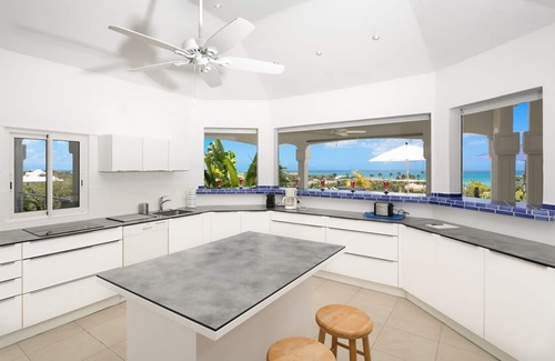 Plum Bay Villa | Luxury 4 Bedroom Villa in Terres Basses St Martin - Oceane
