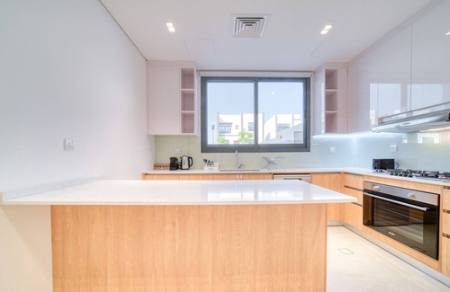 Sharm Villa | Luxury 4BR Villa with Assistant’s Room Al Dana Island, Fujairah by Deluxe Holiday Homes