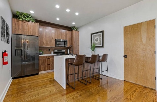 Faubourg Lafayette Villa | Luxury 5 bedroom Modern Villa with your own private Rooftop