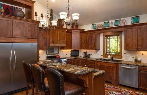 Steamboat Springs House | Luxury 7-Bedroom Private Home with Breathtaking Valley Views!