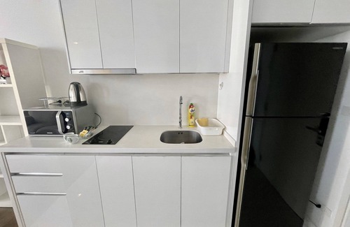 Thung Maha Mek House | *Luxury Apartment | Infinity Pool | Balcony | Gym*