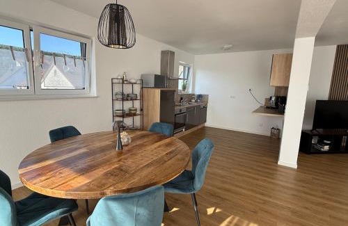 Ebersbach an der Fils Apartment | Luxury Apartment 4 bedrooms Self check in out