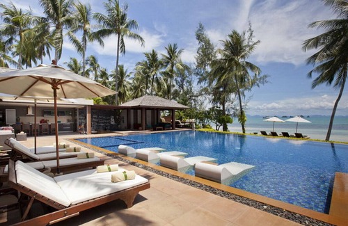 Lipa Noi House | Luxury Beach Front Villa Baan Kilee lth7