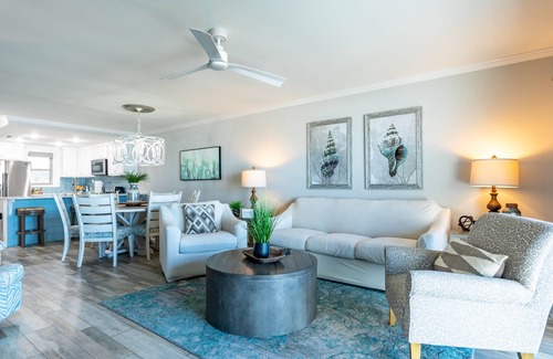 West Panama City Beach House | Luxury Beach Front Townhouse – 4BR/3.5 BA Slps 14!