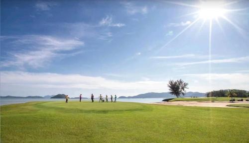 Pa Klok Villa | Luxury Beachfront AMANA Villa 4 Br at Ta-Ke Residence A