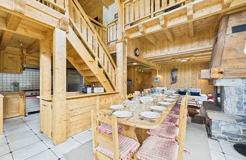 Les Prodains Ski Chalet | Luxury Chalet in Morzine for 21, SPA, Sauna, Wifi