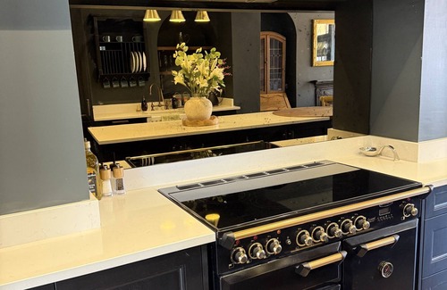 Lincoln House | Luxury City Centre Georgian Town House