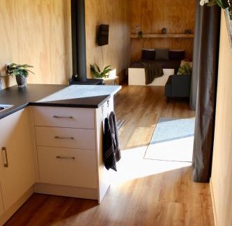 Clareville Bed & Breakfast | Luxury Container Cabin