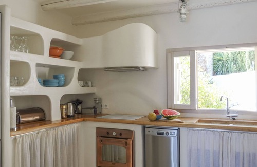 Pefki Villa | Luxury Cycladian Style Villa with amazing Sea View