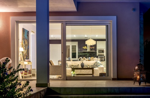 San Vicente del Raspeig Villa | Luxury villa with pool & whirlpool